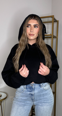 AMARA CROPPED HOODIE