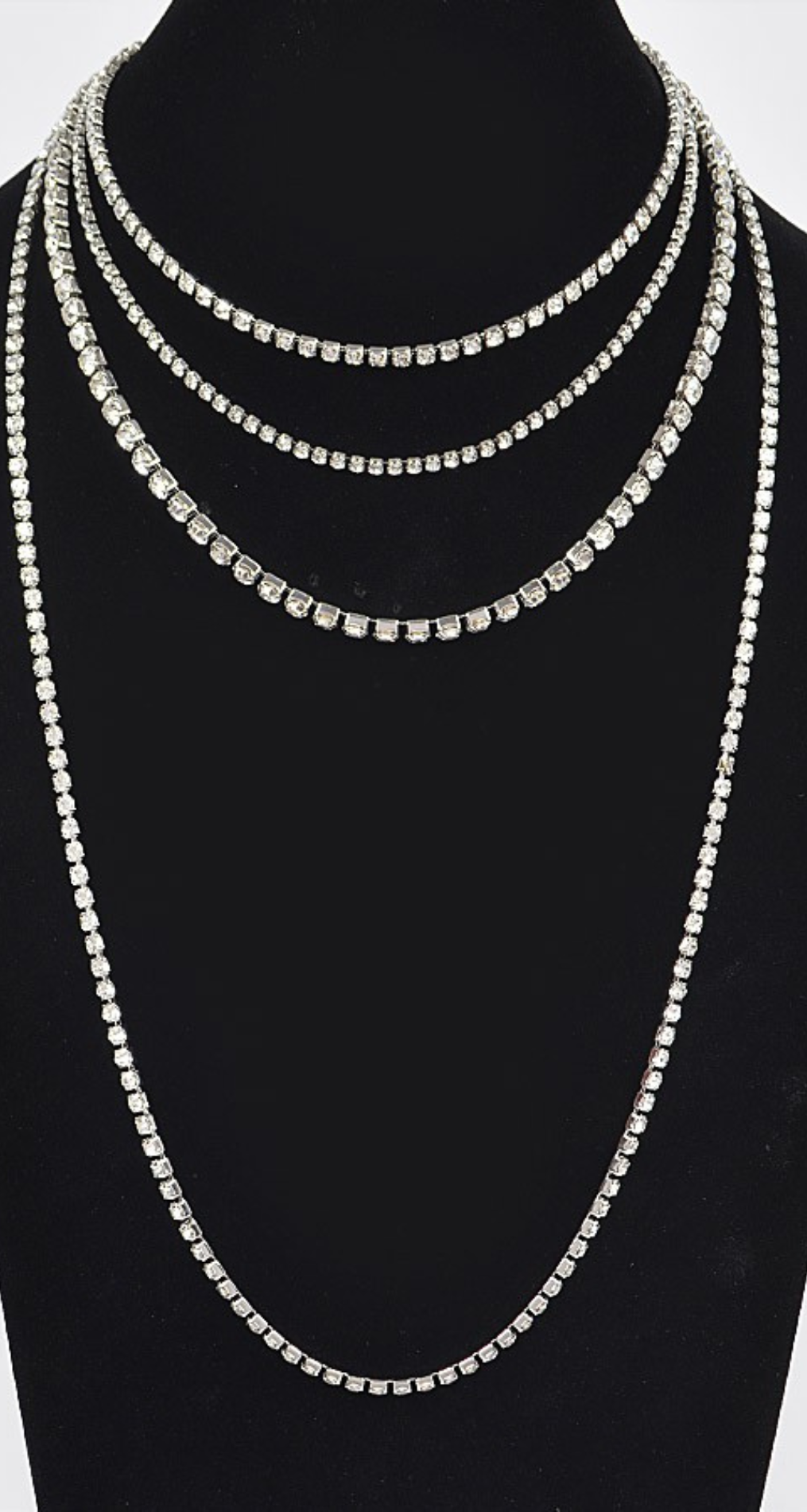 MULTI-LAYERED DIAMOND CHAIN