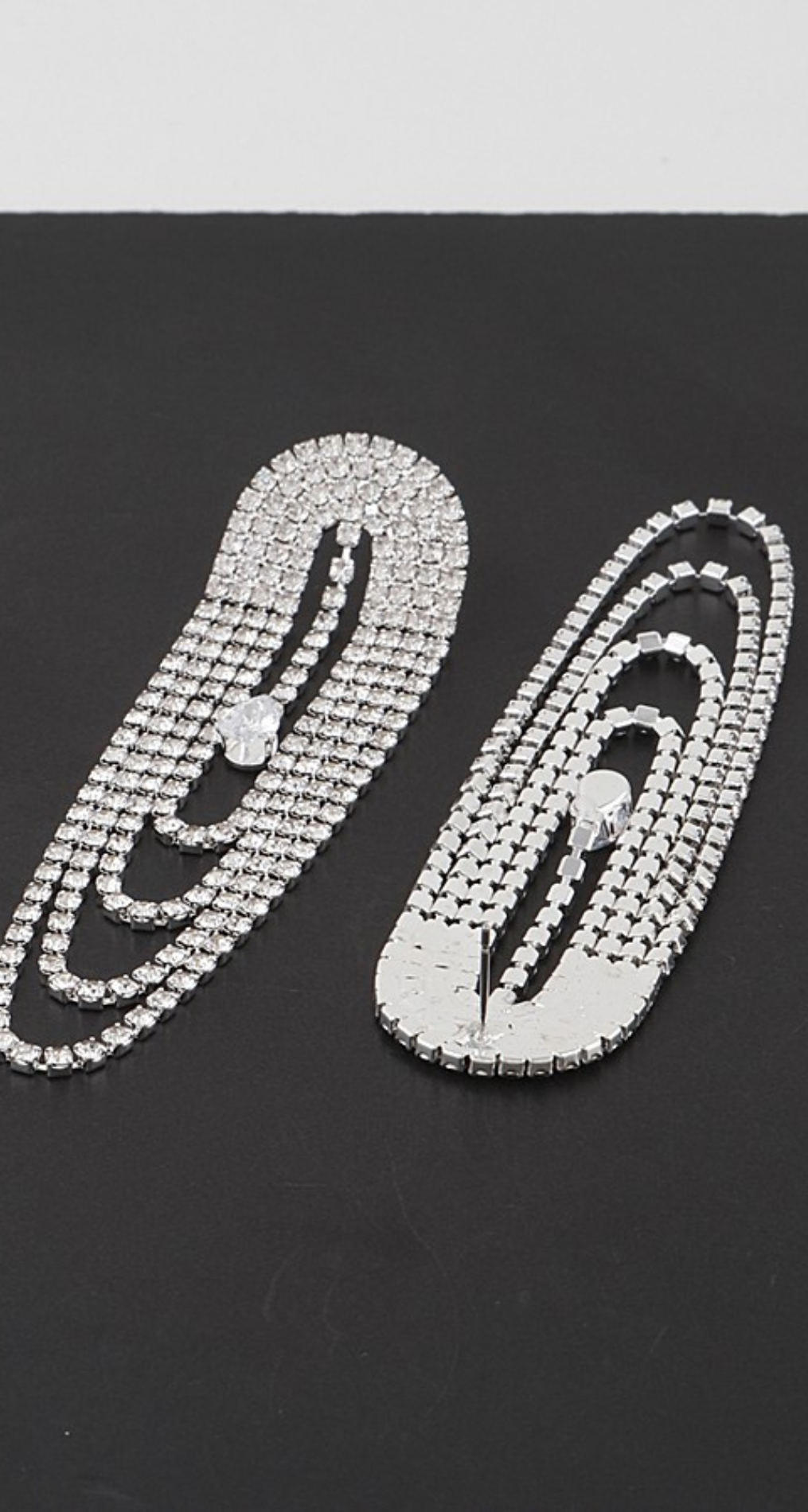 LAYERED DROP DOWN RHINESTONE EARRING