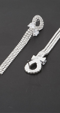 RIBBON RHINESTONE DROP EARRING